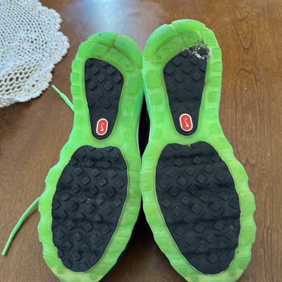 Nike Air Max with Nike + - Picture 6 of 16